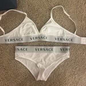 Brand new never worn VERSACE intimates set.